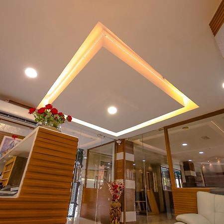 Hotel Q-Inn Kalkuta Zewnętrze zdjęcie
