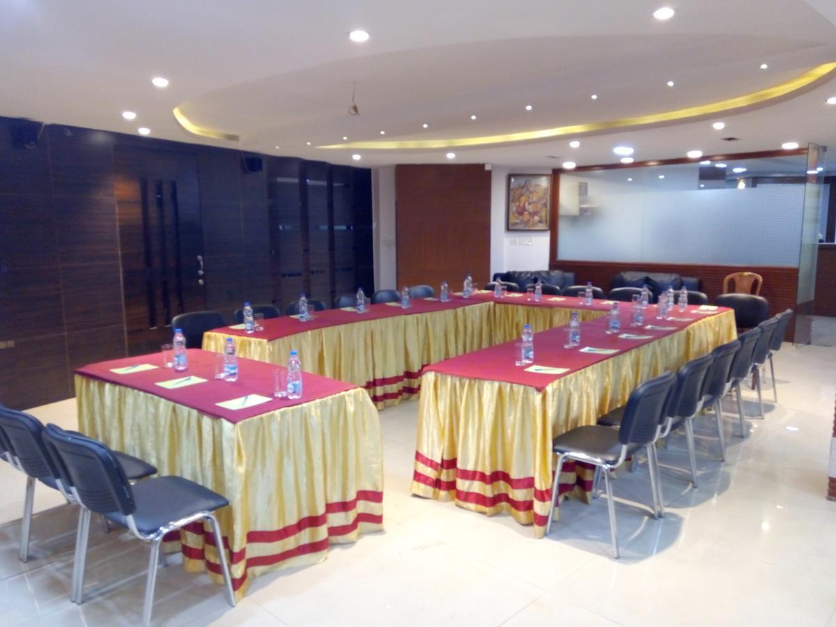 Hotel Q-Inn Kalkuta Zewnętrze zdjęcie